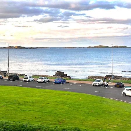 Apartamento Stunning 3 Bed Seafront Mansion Building Sleeps 6 Adults Or 8 With Kids Portrush Exterior foto